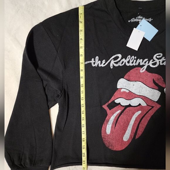 New the Rolling Stones Christmas Santa Hat Cropped fleece inside Sweatshirt - Picture 9 of 10
